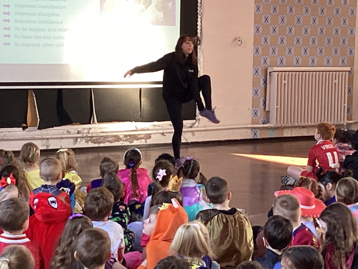 We had a special visitor today, Beth Tweddle. She spoke to us about her Olympic journey, Dancing on Ice and everything gymnastics. We loved having her in school. 🤸‍♀️