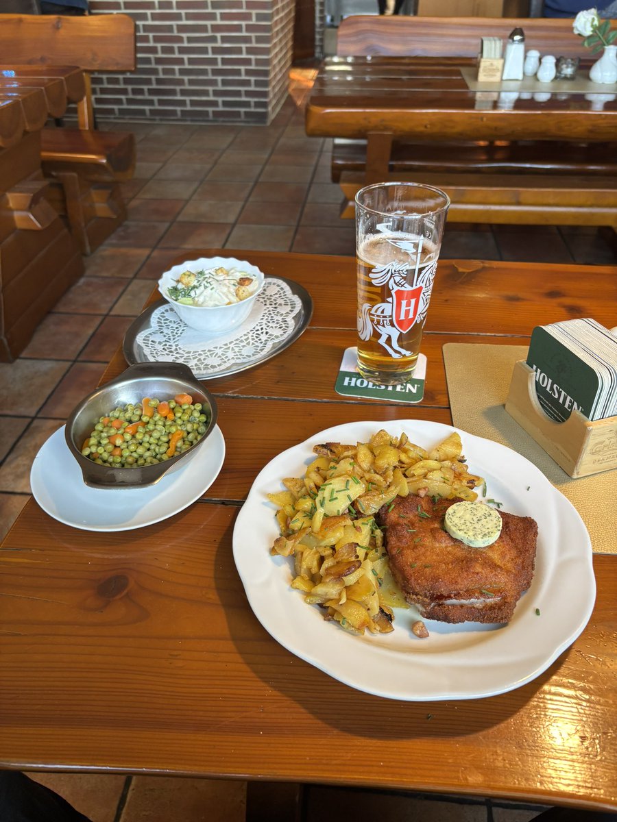 I’m not in welcome break or Moto services but I am in a truck stop 😎😂