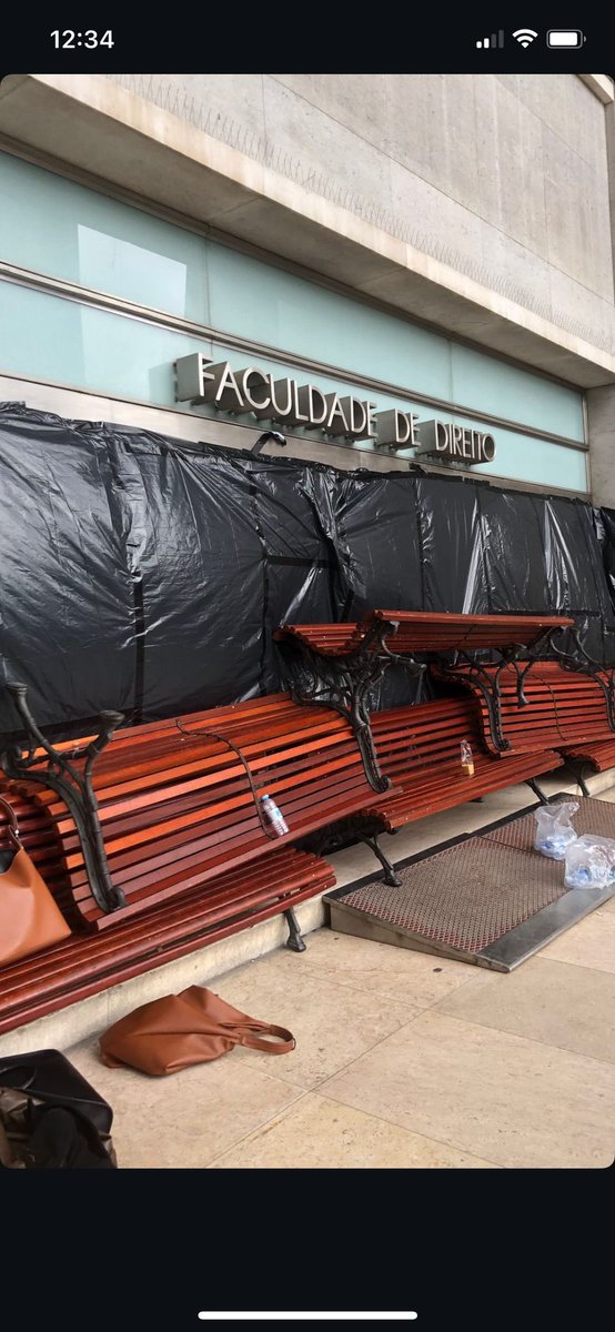 Diário de um primeiro fecho à centenária Faculdade de Direito da Universidade de Lisboa. #FDUL
