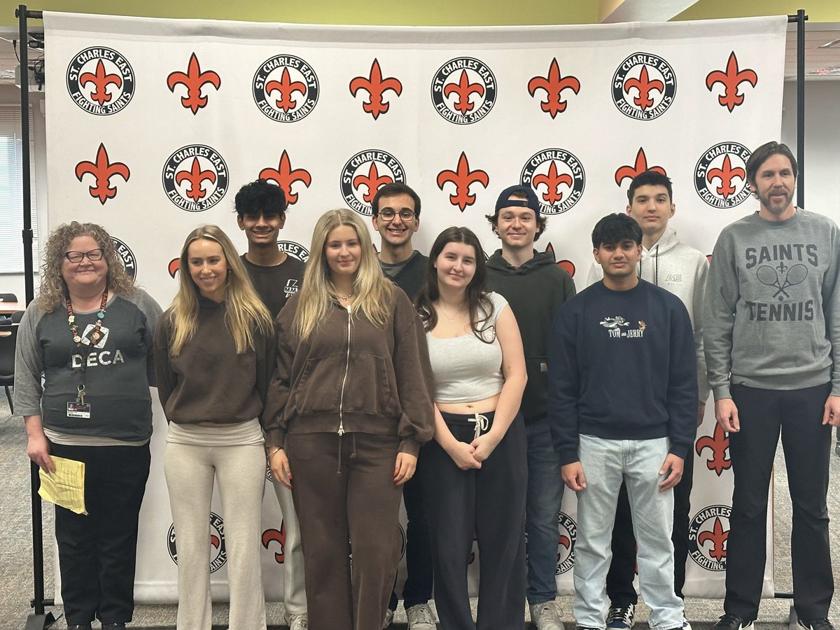 Wishing our DECA Team and Sponors, Stone, and <a href="/CoachLivermore/">Robert Livermore</a> the very best as they compete in the IL CDH State Competition this weekend in Rosemont. <a href="/lisadandre/">lisadandre</a> #SaINtsPride⚜️
<a href="/IllinoisDECA/">Illinois DECA</a>
