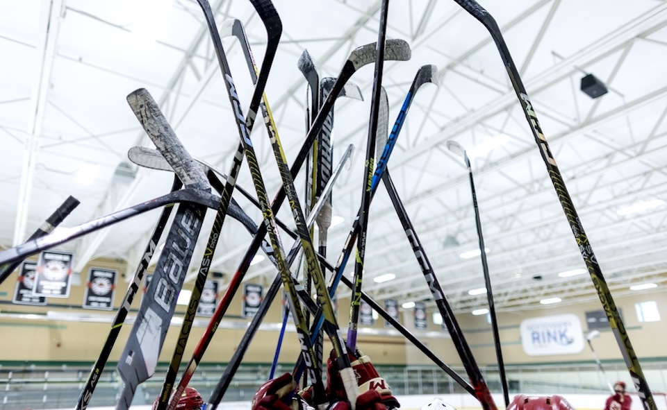 Minnesota Hockey Hub (@hockeyhub) on Twitter photo Visit <a href="/hockeyhub/">Minnesota Hockey Hub</a> for live scoring updates & stats from <a href="/ponyhockey/">SAHS Boys Hockey</a> vs. <a href="/AndHSHuskies/">AndoverAD</a> in the 11am 2A quarterfinal. Live blog from Strib reporters at the X found here: tinyurl.com/h8db3x3e. mnhockeyhub.com/news_article/s… #MSHSL #MNhighschoolsports #BoysHockey #MNPrepSports #AHSchools Visit <a href="/hockeyhub/">Minnesota Hockey Hub</a> for live scoring updates & stats from <a href="/ponyhockey/">SAHS Boys Hockey</a> vs. <a href="/AndHSHuskies/">AndoverAD</a> in the 11am 2A quarterfinal. Live blog from Strib reporters at the X found here: tinyurl.com/h8db3x3e. mnhockeyhub.com/news_article/s… #MSHSL #MNhighschoolsports #BoysHockey #MNPrepSports #AHSchools