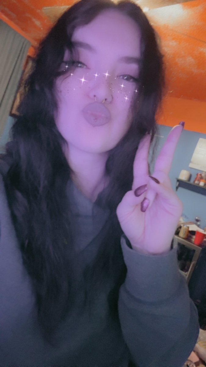 Live now! Come hang while we rank grind the new act! 
Twitch.tv/beaminbarbie
Kick.com/beaminbarbie