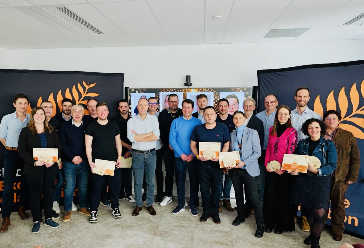 thierrymarigny's tweet image. Dans le Grand Nord-Est nous célébrons l'engagement de nos équipes Orange avec les trophées de l'Excellence de la Relation Client 🏆 avec cette année une nouvelle édition sur l'environnement.

Une belle façon de récompenser celles et ceux qui font la différence au quotidien ✨