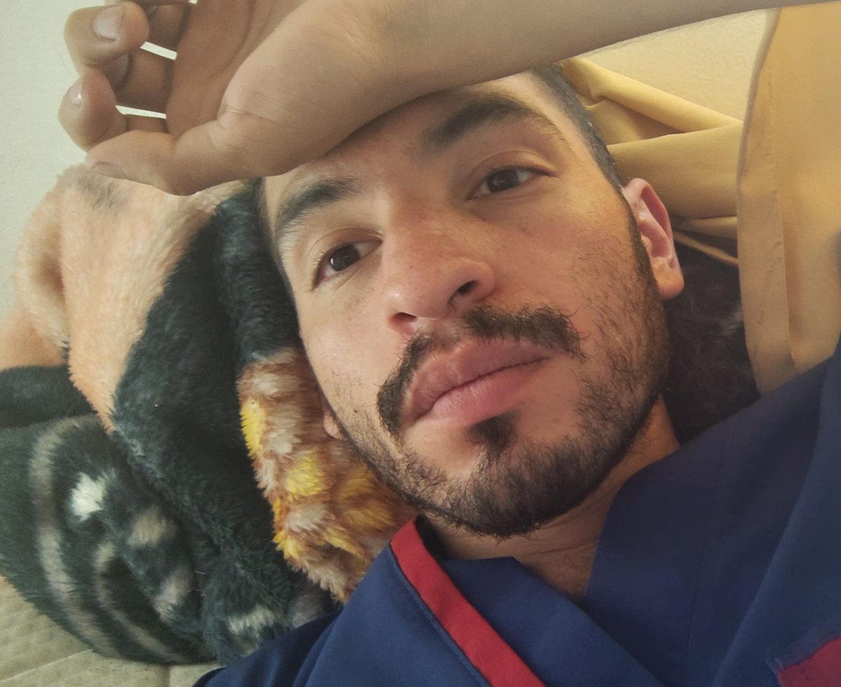 Esta cara es de alguien que quiere comer y dormir XDDDD, necesito un descanso🫠🫠🫠