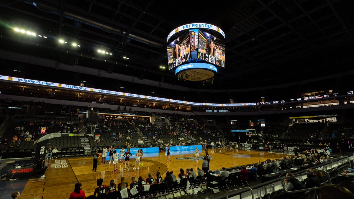 My Place HQ (@myplacehq) on Twitter photo It's March Madness baby 🏀 and My Place Hotels is in Sioux Falls, SD for the 2025 Men's & Women's Summit League Basketball Championships!
The My Place logo is proudly displayed within the <a href="/PREMIER_Center/">Denny Sanford PREMIER Center</a> where over 60,000 fans will be cheering on their favorite team as they It's March Madness baby 🏀 and My Place Hotels is in Sioux Falls, SD for the 2025 Men's & Women's Summit League Basketball Championships!
The My Place logo is proudly displayed within the <a href="/PREMIER_Center/">Denny Sanford PREMIER Center</a> where over 60,000 fans will be cheering on their favorite team as they