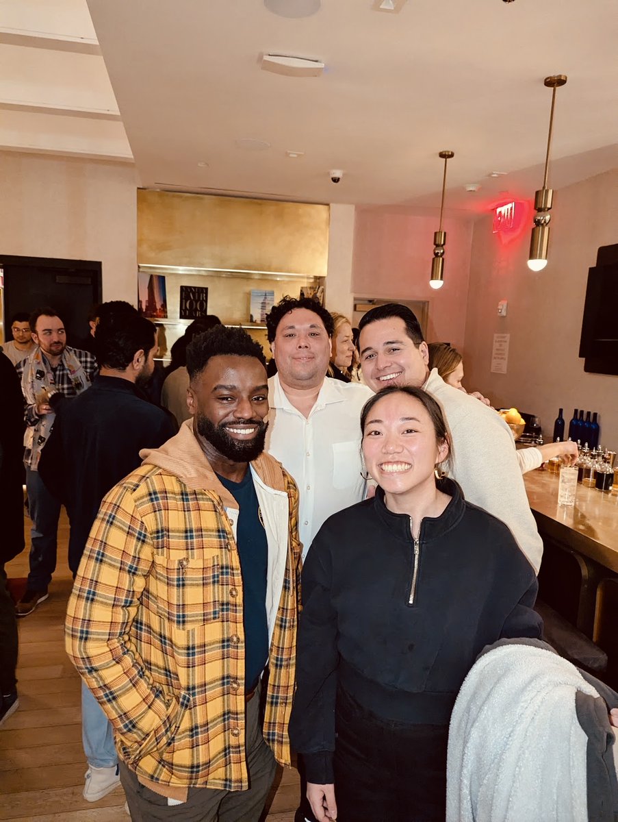 Billion Oyster Project – 1 billion oysters and 1 million people to restore NY Harbor by 2035! How many awesome people will join the <a href="/DeSciNYC_/">DeSciNYC</a> community by April 2025 and by the end of 2025? What’s your bet?Let’s make a real splash! 😎 #DeSciNYC