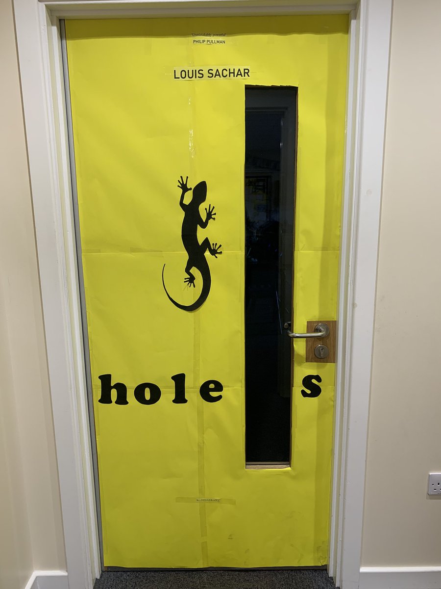 latimerprimary's tweet image. #ClassVC enjoyed dressing up today for #WorldBookDay. 
They have used the class book as inspiration for their door display! 
#LatimerLOVESreading.