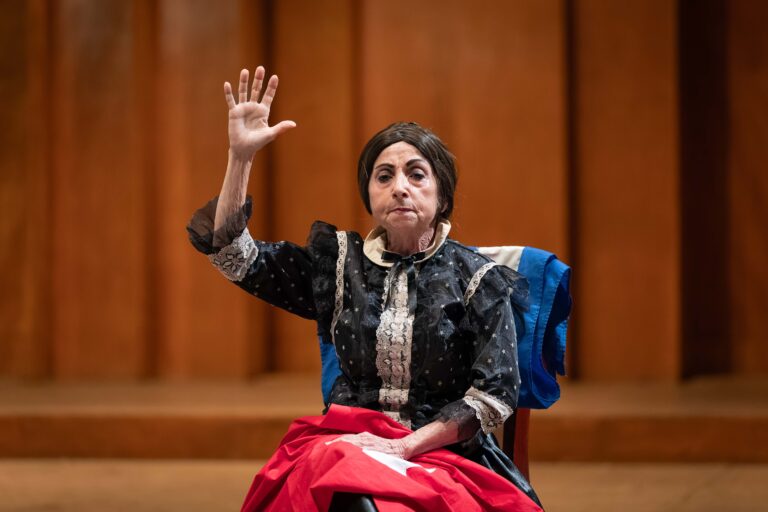 PeriodicoGiron's tweet photo. Una gala cultural que evocó clásicos de la literatura y la poesía, en armonía con la música de reconocidas agrupaciones locales dio inicio, la noche última, a la XXXIII Feria Internacional del Libro #Matanzas 2025.

En #PeriodicoGiron todos los detalles:
https://t.co/FrIzldSpvA https://t.co/IXNJddRJal