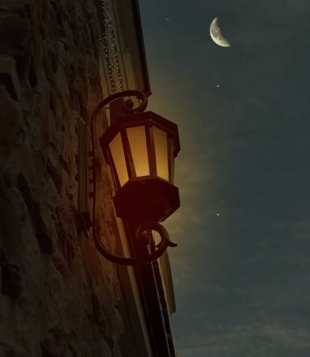 اللهّم زِدنا ولا تنقُصنا ، و أعطِنا ولا تحرمنا ، واهدنا ويسّر الهُدى لنا ، واجعلنا من عِبادك الصالحِين الذيّن لا خوفٌ عليهم ولا هم يحزنون .