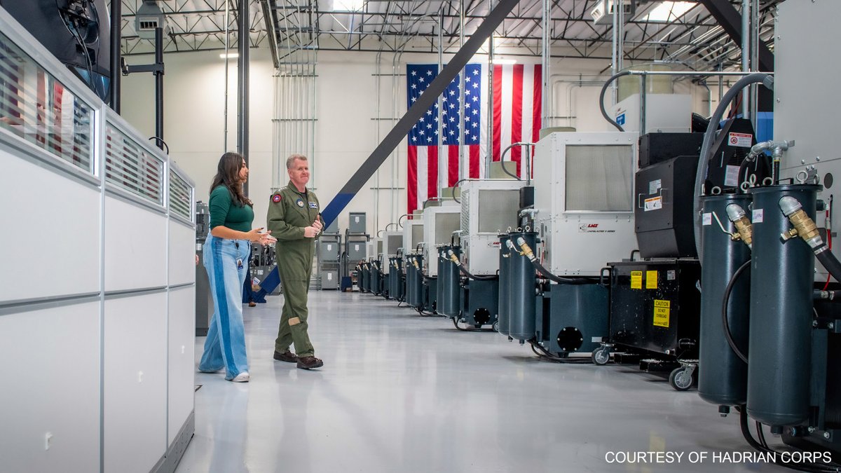 INDOPACOM's tweet image. #USINDOPACOM Commander Adm. Samuel J. Paparo engaged with three industry leaders in Southern California to foster innovation in operational technologies, advancing cutting-edge capabilities and essential partnerships for deterrence and ensuring a #FreeAndOpenIndoPacific.