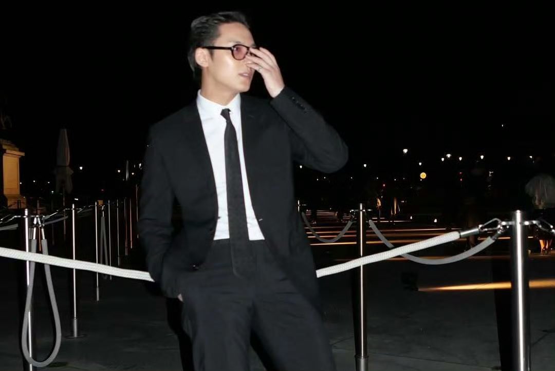 김민규 자기가 잘생긴거 너무너무너무 잘 알아