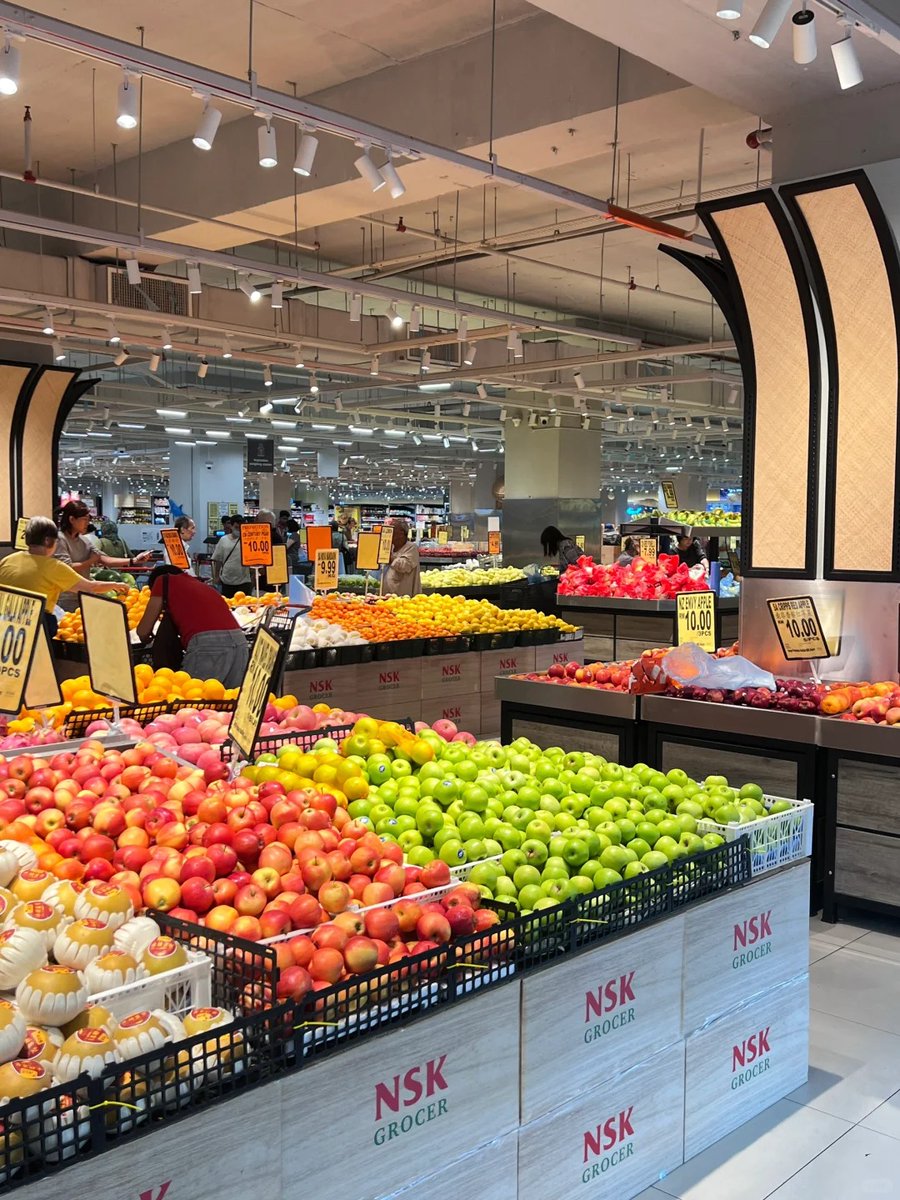 gyufjtyk's tweet image. Fuel your day with the power of fruits and veggies😋