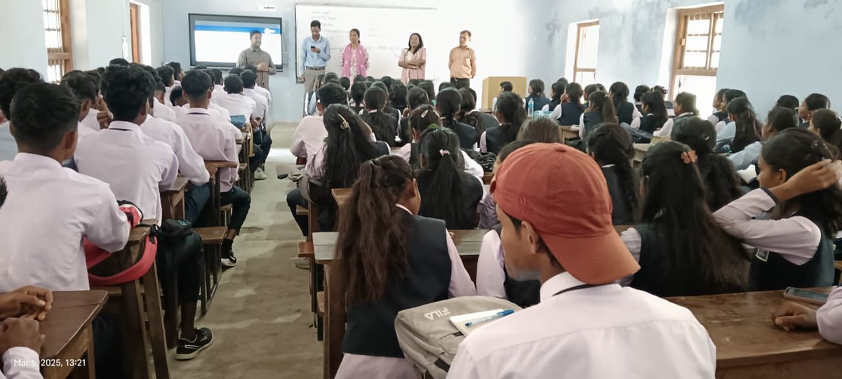 nyk_west's tweet photo. Outreach Program, Registration Drive on Viksit Bharat Youth Parliament and registration on MY Bharat Portal in Mahila College, G.C Jain Commerce College in Chaibasa. 
#MYBharat #ViksitBharat 
@nyksindia @NyksSo @mybharatgov @YASMinistry @khadseraksha @mansukhmandviya @PMOIndia https://t.co/v0EbVveLLN