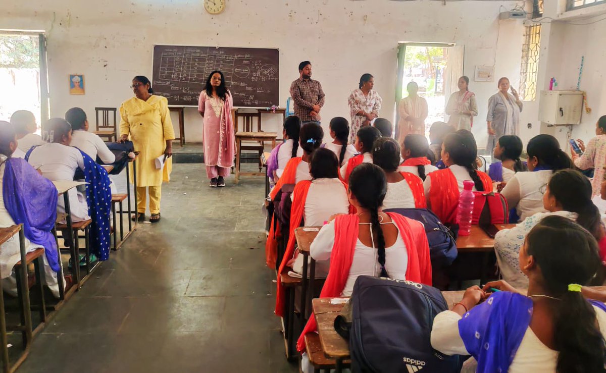 nyk_west's tweet photo. Outreach Program, Registration Drive on Viksit Bharat Youth Parliament and registration on MY Bharat Portal in Mahila College, G.C Jain Commerce College in Chaibasa. 
#MYBharat #ViksitBharat 
@nyksindia @NyksSo @mybharatgov @YASMinistry @khadseraksha @mansukhmandviya @PMOIndia https://t.co/v0EbVveLLN