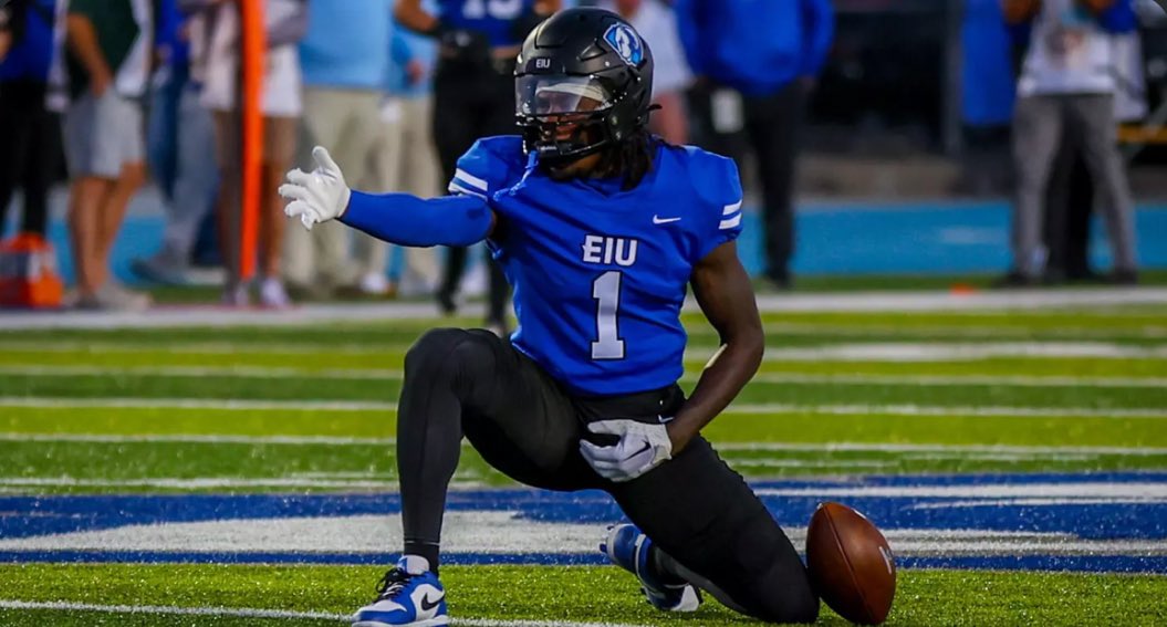 Brailen Robinson (@brailen_08) on Twitter photo Thankyou to Eastern Illinois and Coach Lindsey for the camp invitation i’ll be attending this upcoming summer. <a href="/EIU_FB/">Eastern Illinois Football</a> <a href="/jabaridavis_VFL/">Juice Davis</a> <a href="/webb_knoxFB/">Webb School Football</a> Thankyou to Eastern Illinois and Coach Lindsey for the camp invitation i’ll be attending this upcoming summer. <a href="/EIU_FB/">Eastern Illinois Football</a> <a href="/jabaridavis_VFL/">Juice Davis</a> <a href="/webb_knoxFB/">Webb School Football</a>