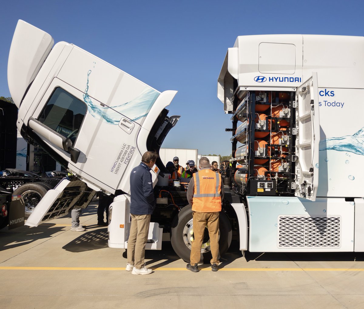 Always notable when a #hydrogen truck goes into service but not in California. <a href="/BenoreLogistics/">BenoreLogistics (BLS)</a> is adding more XCIENT hydrogen trucks to its fleet, bringing total to 14. Trucks are made and deployed by companies all under the Hyundai banner. Trucks will operate in Savannah area.