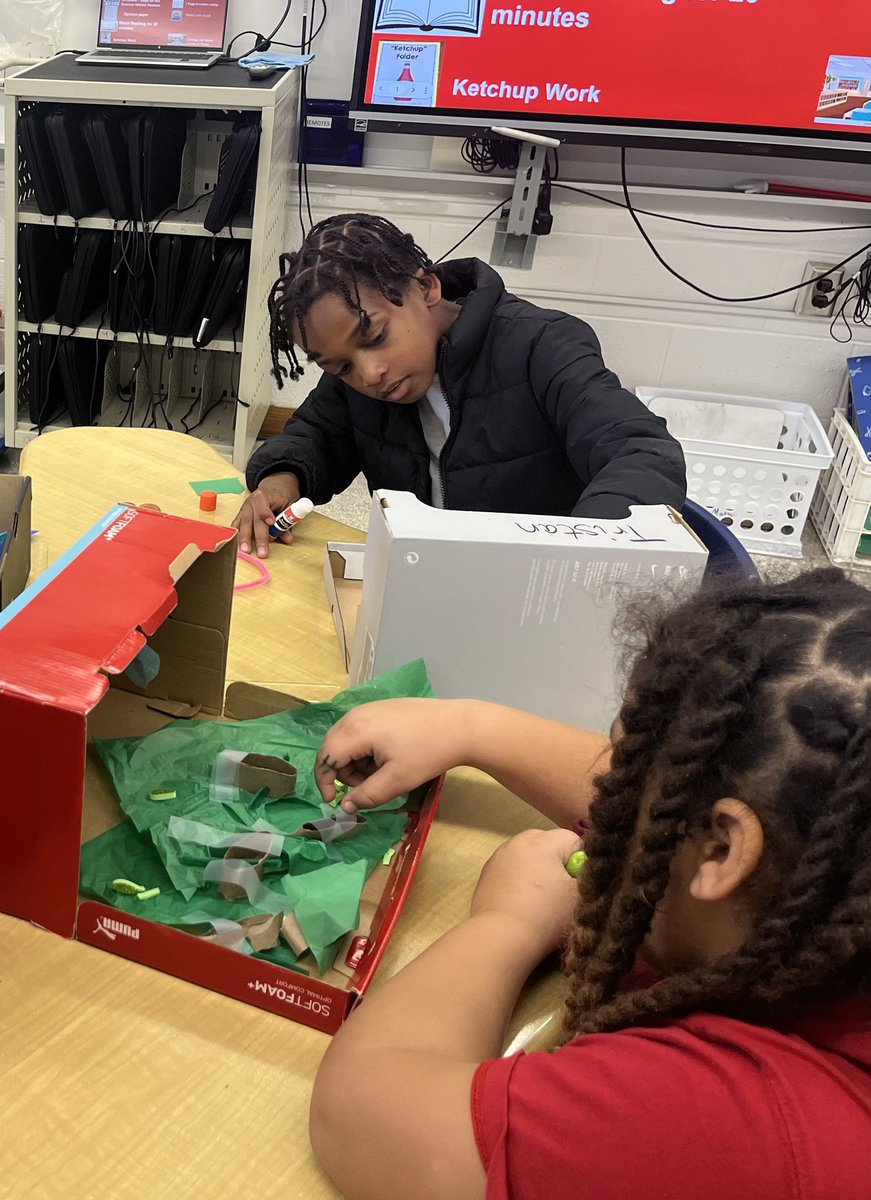 Leslie Elfelt (@leslieelfelt) on Twitter photo 3rd graders in Ms. Metro’s class researched an animal, created an ecosystem, then presented their findings to the class! <a href="/vbschools/">VBSchools</a> <a href="/MrsBCGreen/">Brittney Church Green</a> <a href="/RosemontEagles/">Rosemont Elementary</a> <a href="/EMetro10/">E Metro</a> 3rd graders in Ms. Metro’s class researched an animal, created an ecosystem, then presented their findings to the class! <a href="/vbschools/">VBSchools</a> <a href="/MrsBCGreen/">Brittney Church Green</a> <a href="/RosemontEagles/">Rosemont Elementary</a> <a href="/EMetro10/">E Metro</a>