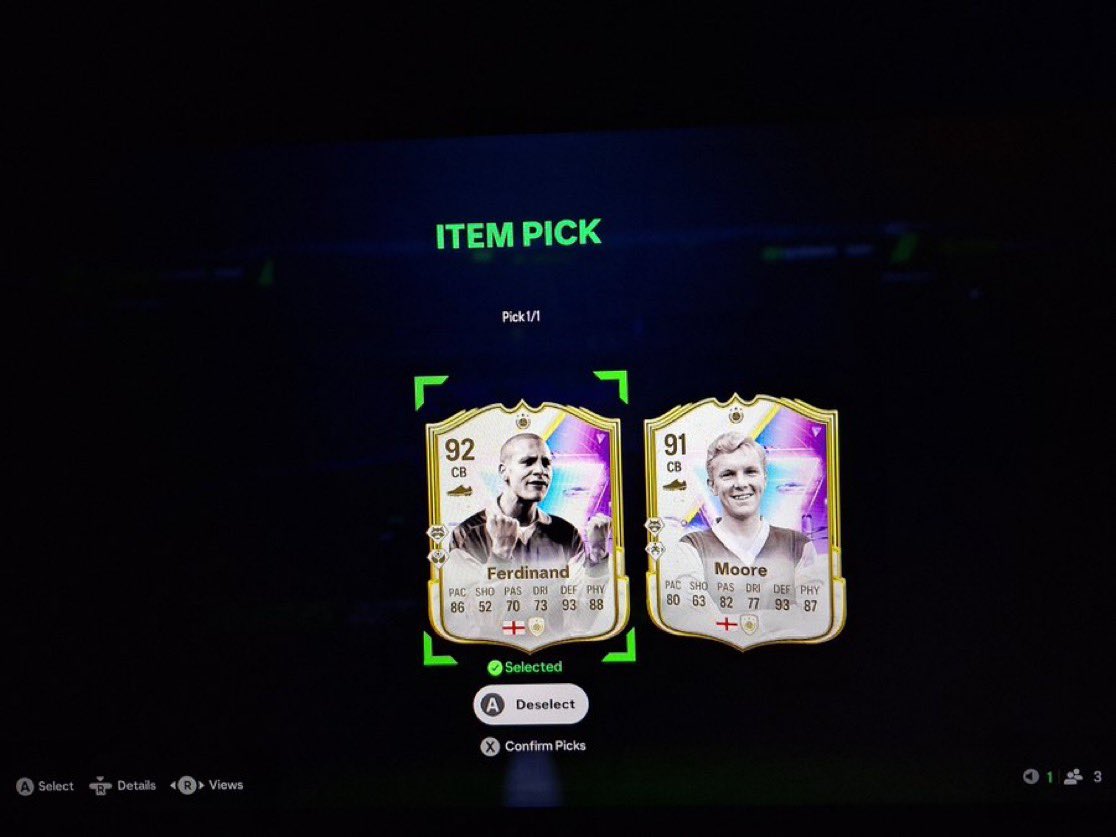 الــبــروفــيـــســـور tweet media