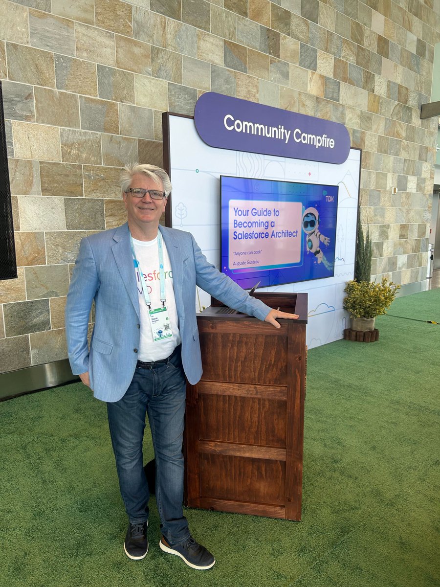 CopadoSolutions's tweet photo. Shoutout to everyone who joined Steve Simpson’s session! 🚀 We hope you’re leaving with fresh insights to power up your Salesforce Architect journey.
Explore more sessions! 👉 https://t.co/nXDteozl9n
#CopadoTDX25 #DevOpsHeroes https://t.co/wXU99BGXOB