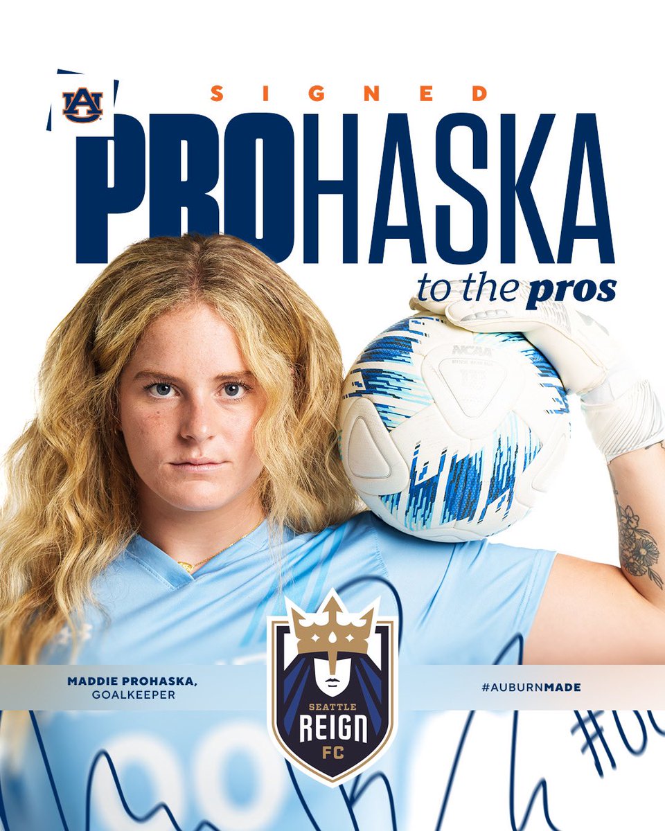 Her professional 𝐑𝐞𝐢𝐠𝐧 starts now 👑