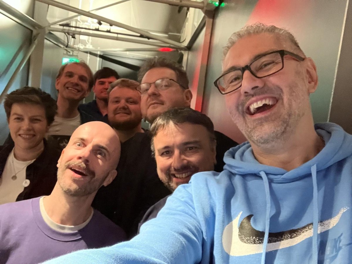 On the new Trap One field report  <a href="/Prof_Quiteamess/">verypete lambert</a>, <a href="/Si_Hart/">Simon Hart</a>, <a href="/MrsSimonTemplar/">Hannah Cooper</a>, <a href="/D_Hollingsworth/">Dan Hollingsworth</a>, <a href="/BenCJolly/">Penfold</a>, <a href="/chrisphnx/">Chris</a>, <a href="/matt04896/">Matt</a> &amp; @JBLaserModels report from the BFI screening of The Savages!

⬇️ Links in next tweet ⬇️