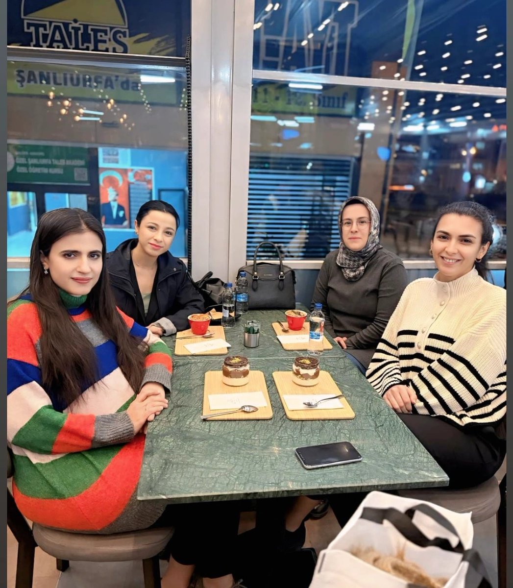 Bugün benim doğum günüm 💞

<a href="/MehtapRastgeldi/">Mehtap Rastgeldi Sakacı</a> 
<a href="/avipeknurakelci/">Av. İpek Nur Akelçi</a> 
<a href="/SultanKarakeil2/">Sultan Karakeçili</a>