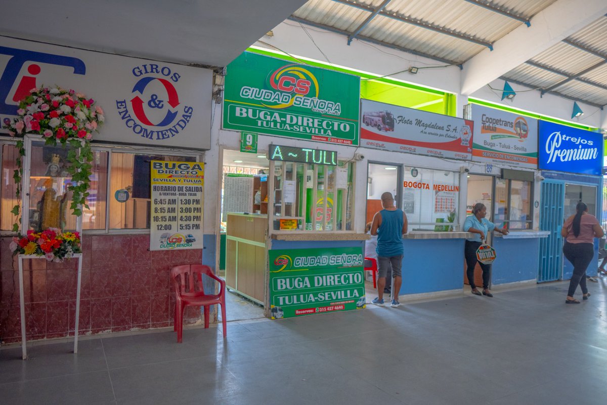 🚨 ¡Atención viajeros!

La vía al mar ha sido habilitada en Loboguerrero. ✅ Se reanudan los servicios de transporte desde la Terminal de Transporte de Buenaventura hacia destinos departamentales y nacionales.

#ViajaSeguro #BuenaventuraBonita