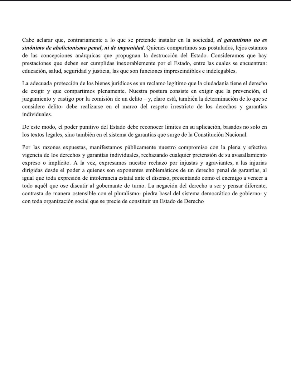 Compartimos el comunicado de nuestr@s compañer@s de la <a href="/ArgentinaPenal/">Asociación Argentina Profesoras/es Derecho Penal</a>