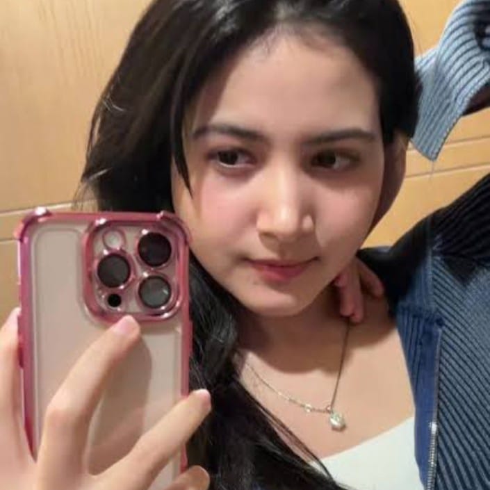 RhinoDigital's tweet photo. Bu guru salsa yg lagi viral💋💋💋
⬇⬇
https://t.co/lnRXAllsc7
BU GURU SALSA VIRAL
⬇⬇
https://t.co/lnRXAllsc7 https://t.co/tCkMcrmQo9