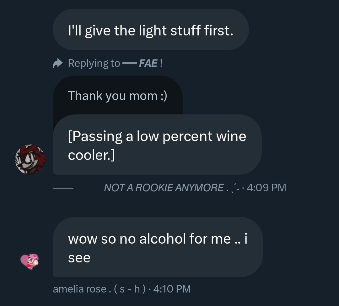 KlNGACORN's tweet image. #CHAOSUNITY

they&apos;re all drinking . .