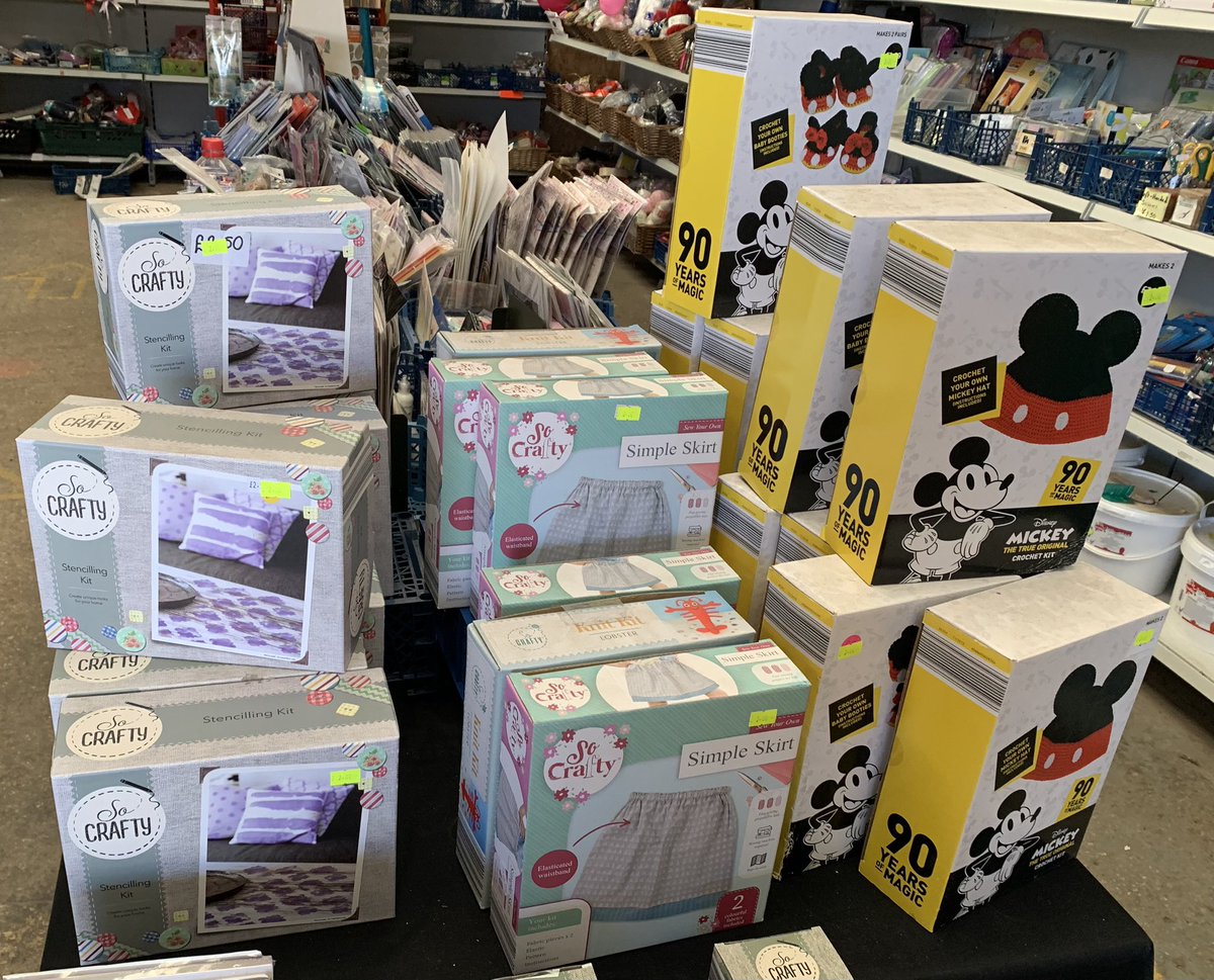 SCScrapstore's tweet photo. Craft Kits Reduced to Clear - Only £2 each at Swindon Children’s 
Scrapstore Arts and Crafts Shop

Visit: Swindon Children's Scrapstore
Unit 7 Bramble Close, Elgin Industrial Estate, Swindon, SN2 8DW 

Open: Tuesday to Friday 10am-4pm and Saturday 10am-2pm.
#crafts #craftkits https://t.co/bJjTYusIp8