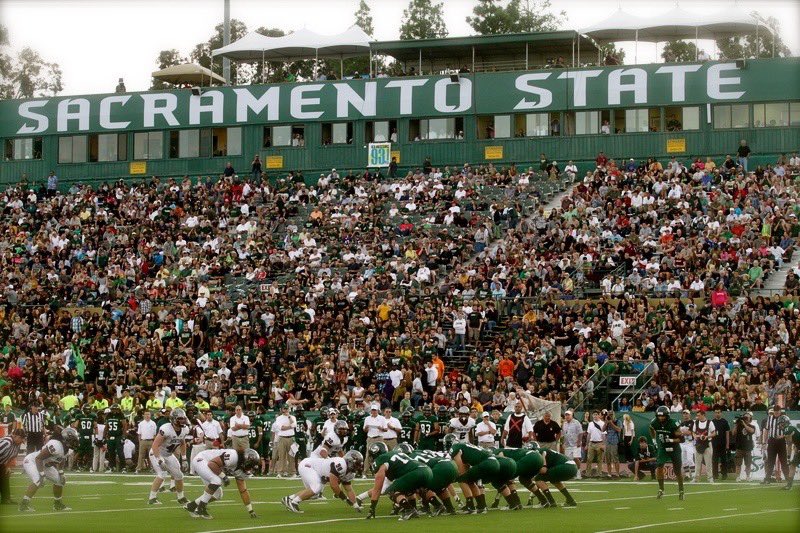 Sione Tu’amoheloa-Kaho✯ (@sione_k10) on Twitter photo After a great conversation with <a href="/CoachKMerch/">Ken Merchant</a>, I have received an offer from Sacramento State University🟢⚪️!
#AG2G After a great conversation with <a href="/CoachKMerch/">Ken Merchant</a>, I have received an offer from Sacramento State University🟢⚪️!
#AG2G