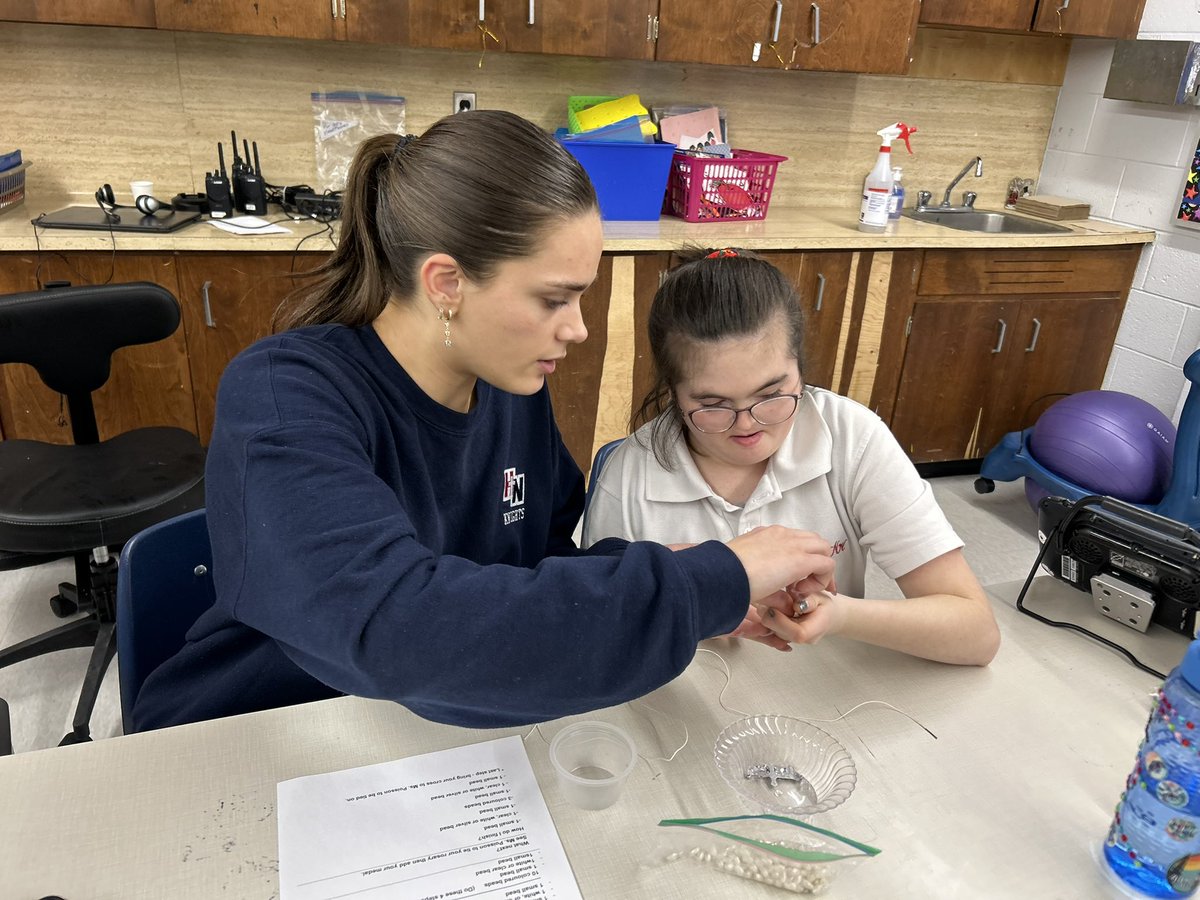 Leadership students Making rosaries with the Life Skills students! <a href="/WECDSB/">WECDSB</a>