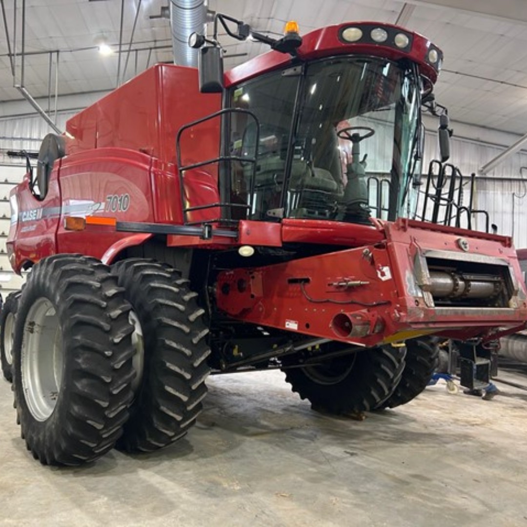 TractorHouse's tweet image. Bidding is open on this 𝟐𝟎𝟎𝟖 𝐂𝐀𝐒𝐄 𝐈𝐇 𝟕𝟎𝟏𝟎, selling TOMORROW on #AuctionTime‼️

🗓️Sale Ends: March 7th @ 11:13 AM (CST) 
📞(402) 923-1160
🔗 ow.ly/APsA50Vc3cw
 
#Combines #FarmAuction #EquipmentAuction #TractorHouse