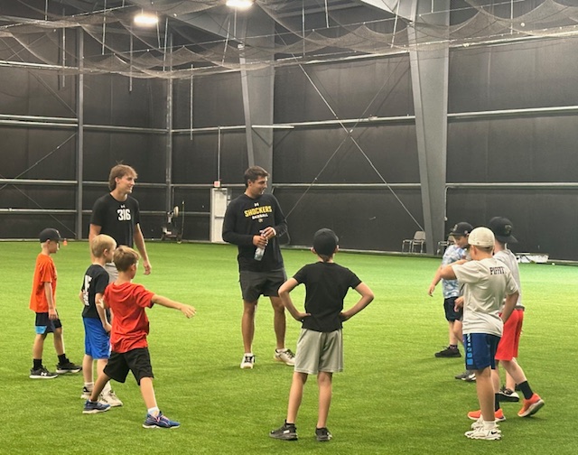 ⚾💪Hard Work Pays Off💪⚾

After months of work and dedication it is time to transition from training to the diamond! Working with current WSU Shockers was HUGE for our boys! Now we're ready to showcase it on the field.

#316DrivingForce
#WantMoreDoMoreBeMore