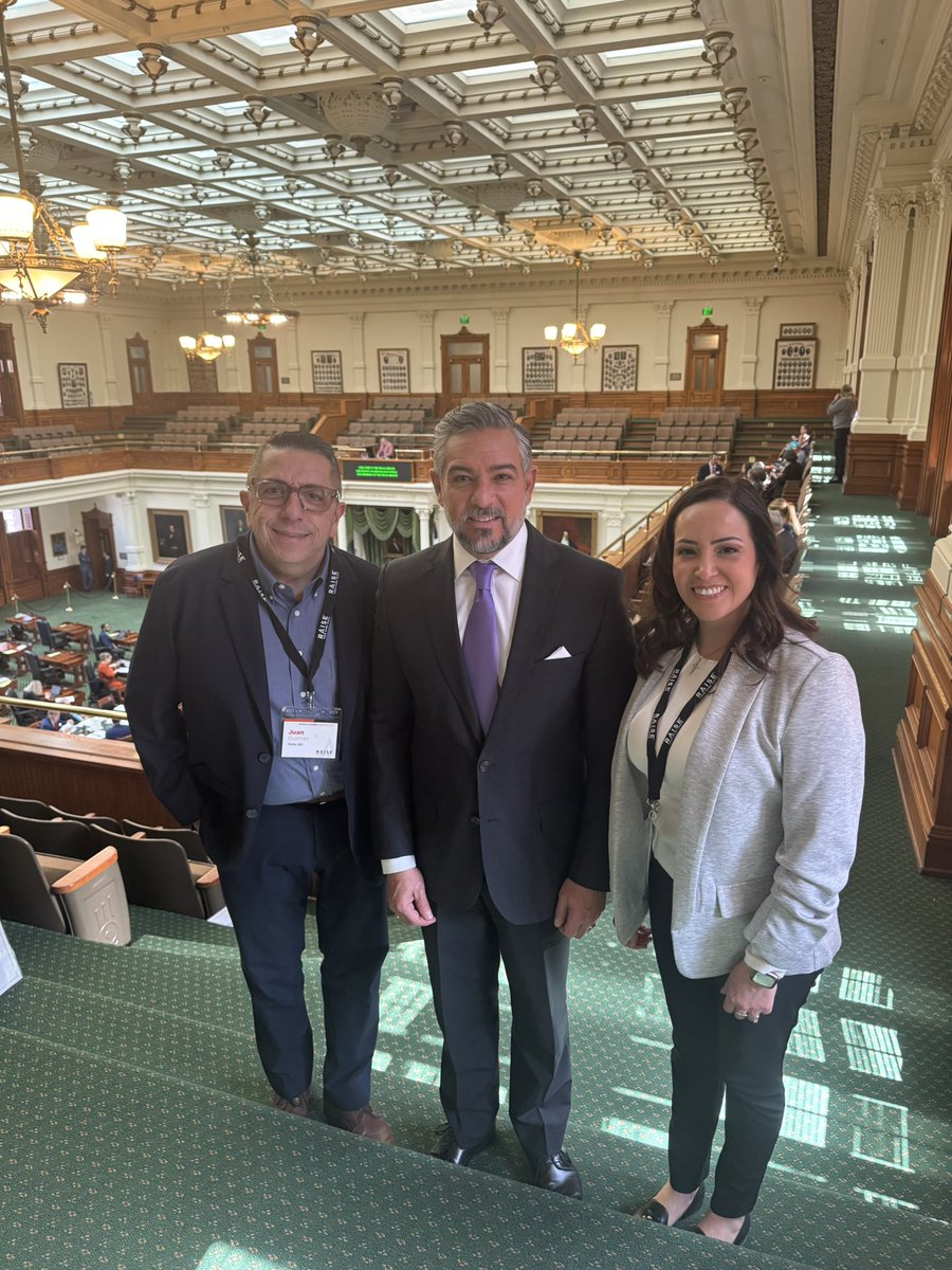🙌 Appreciative of Senator Cesar Blanco opening his office doors at the State Capitol. The 89th Legislative Session is in full motion. 👏 Honored to have conversations to support our schools. #TexasFirst