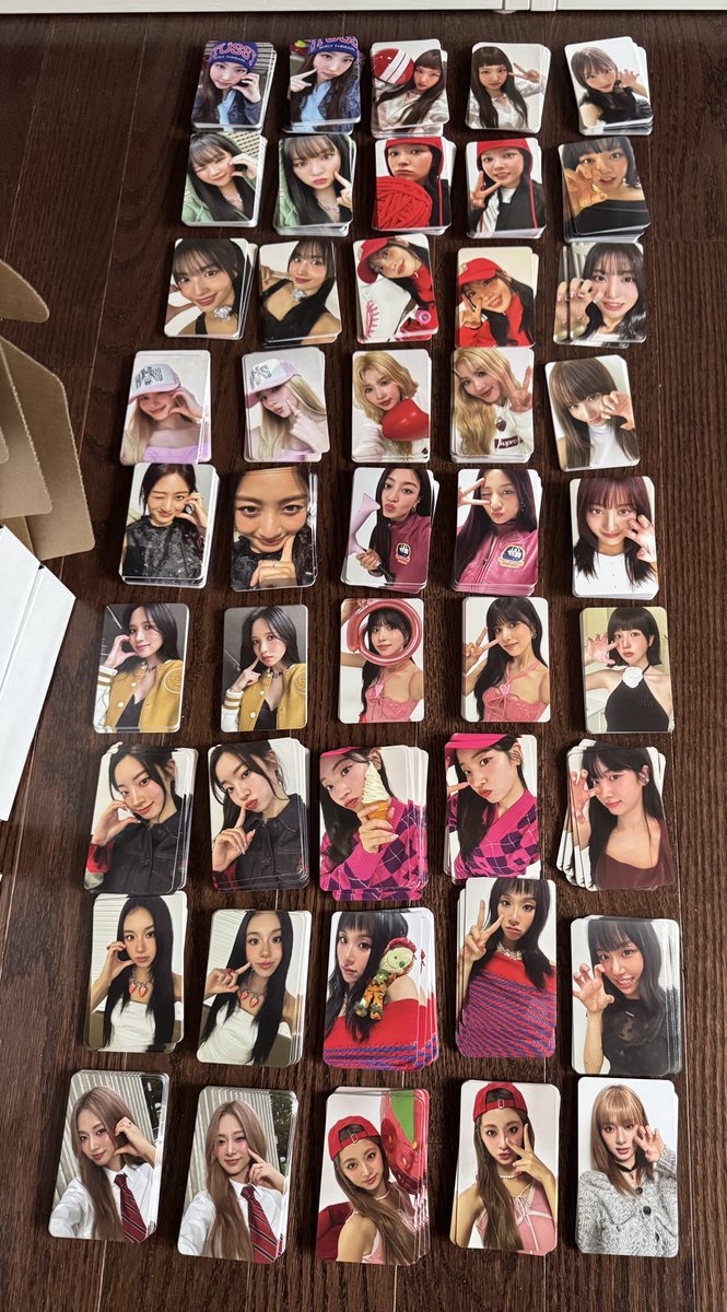 WTS fullset (45pcs) from strategy for 90usd each set + shipping 

Also have previous fullsets from with you-th, set me free, between 1&amp;2 for 80usd each fullset. 

Bundle deal possible~ 

DM me if interested🥺 plz help my room is stuffed 😭😭

#twicesell #twicesale #twicewts