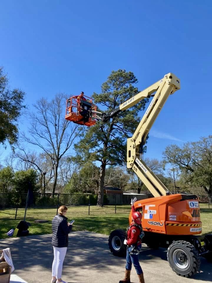 Covestro Baytown (@covestrobaytown) on Twitter photo It was an exciting day at our <a href="/GCCISD/">Goose Creek CISD</a> Partner in Education school <a href="/BowieServes/">James Bowie Elementary</a> Careers on Wheels Day, where operators Natasha Downing & Max Munoz shared with students the importance of #SafetyFirst & the variety of equipment used to help ensure our safe & reliable operations. It was an exciting day at our <a href="/GCCISD/">Goose Creek CISD</a> Partner in Education school <a href="/BowieServes/">James Bowie Elementary</a> Careers on Wheels Day, where operators Natasha Downing & Max Munoz shared with students the importance of #SafetyFirst & the variety of equipment used to help ensure our safe & reliable operations.