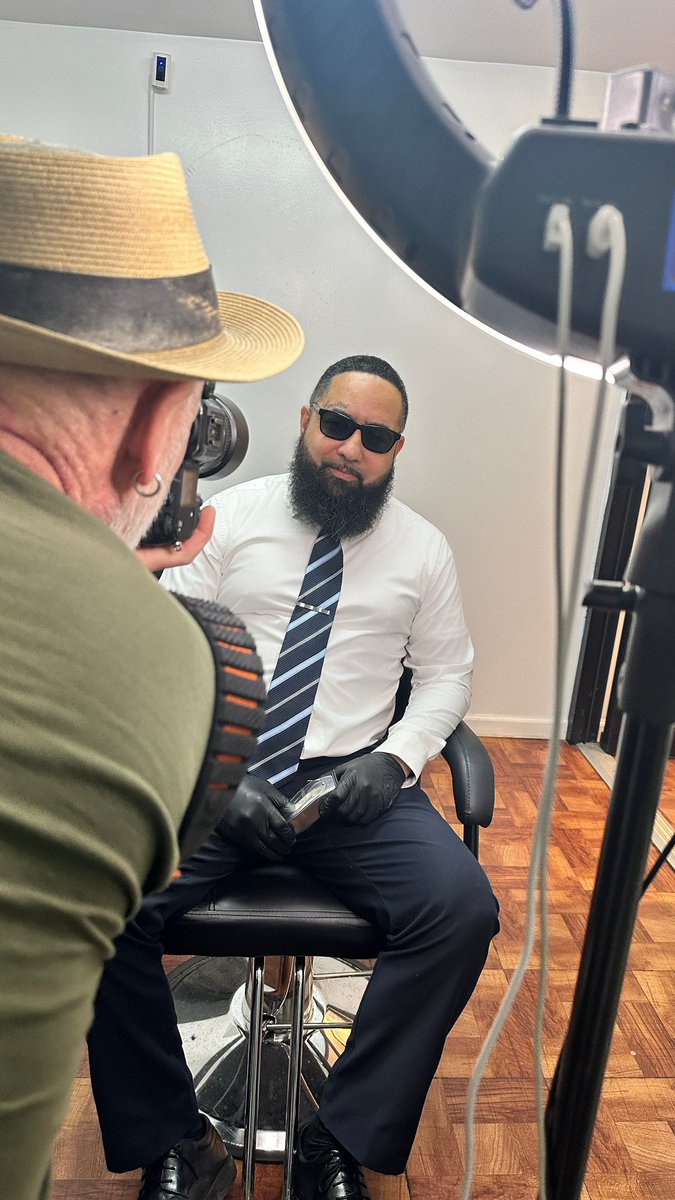TruthTheBarberArtist (@truththebarber) on Twitter photo When the <a href="/nypost/">New York Post</a> wants to take a picture of you. You gotta grab one of your favorite clippers📸 @andisclippers
•
#truththebarberartist #barbernews #celebritybarber #barberlife #haireducation #barberspotlight #bronx #newsflash When the <a href="/nypost/">New York Post</a> wants to take a picture of you. You gotta grab one of your favorite clippers📸 @andisclippers
•
#truththebarberartist #barbernews #celebritybarber #barberlife #haireducation #barberspotlight #bronx #newsflash