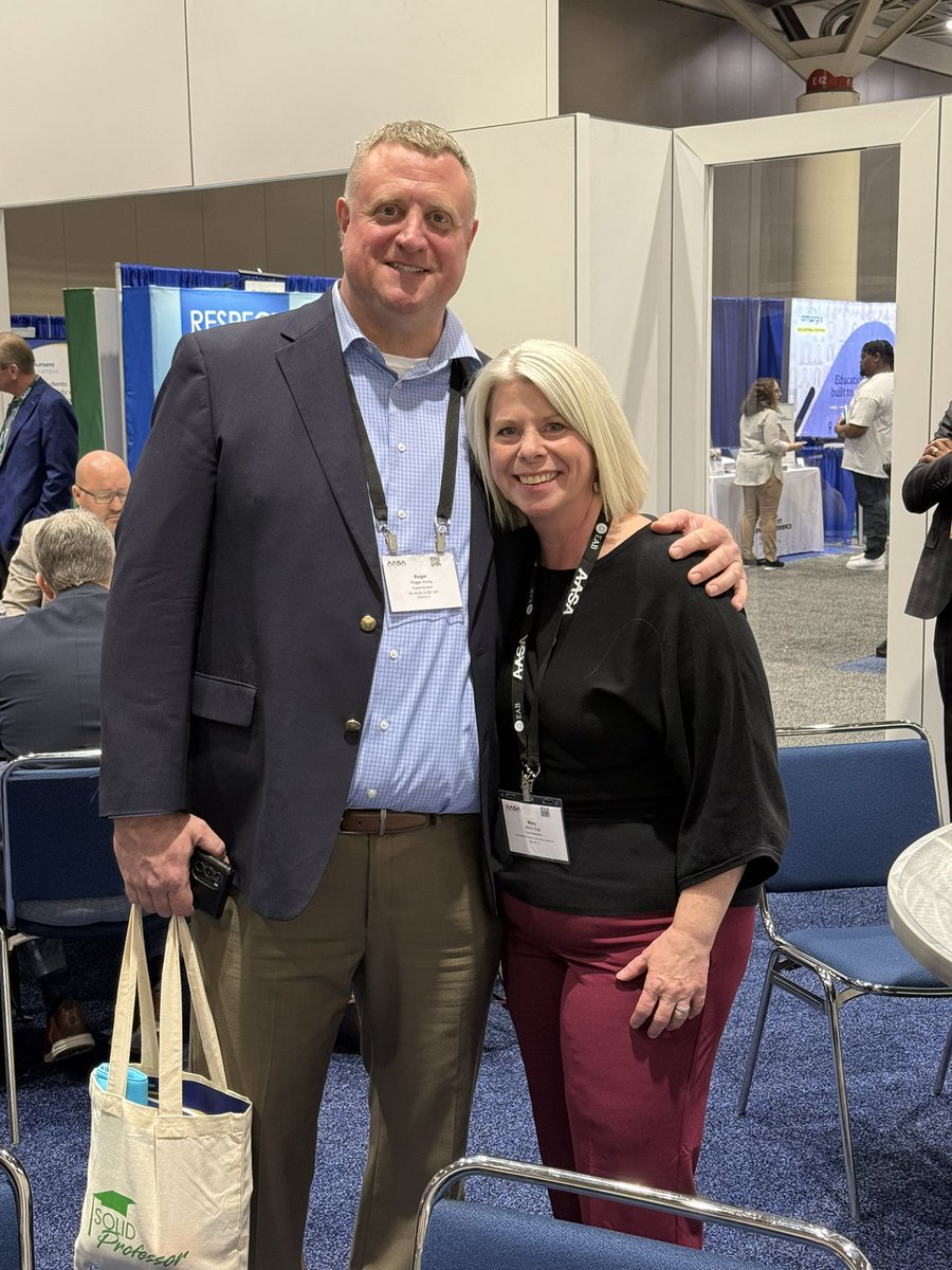 Great to see <a href="/AlveyRalvey/">Roger Alvey</a> in NOLA #IASA #NCE2025  #AASA