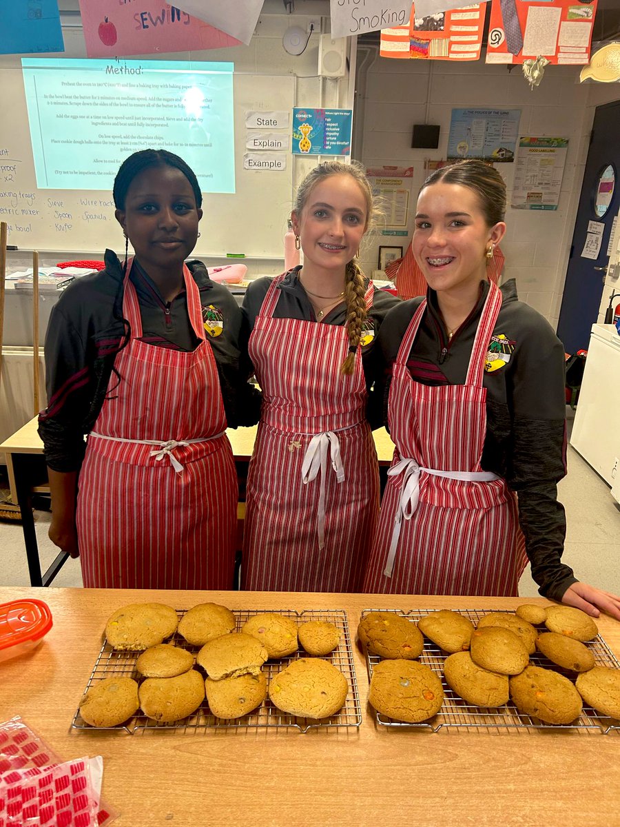scoildara's tweet image. Today, we’re shining a spotlight on Ms. Thompson’s TY class, who put their baking skills to the test with delicious homemade chocolate chip cookies! 🍪👏 #TY #BakingFun