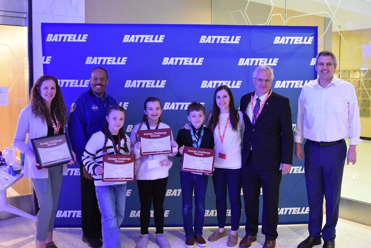 Hillview students win Ohio STEM Learning State Challenge, visit Battelle

newarkcityschools.org/news/news-land…
