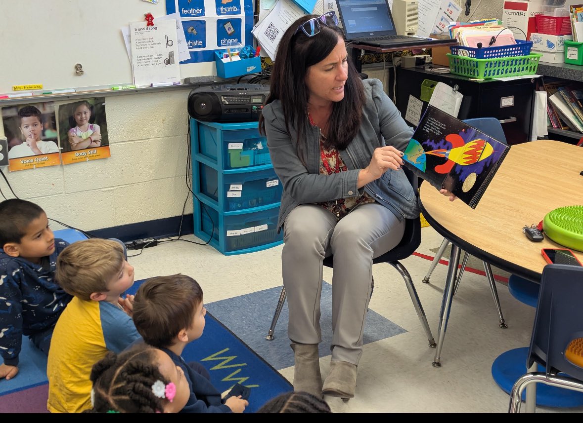 Robyn A. Klim, Ed.D., LCSW #LTPSThisIsUs (@robyn_klim) on Twitter photo I love reading to our K classes.📚 Such beautiful brilliant minds & curious learners @ Ben Franklin.
#ReadAcrossAmerica
<a href="/MuziLearningLab/">Jeanne Muzi</a> <a href="/HewittGeoff2023/">Geoffrey Hewitt</a> <a href="/bfpto/">Ben Franklin Elementary School PTO</a> I love reading to our K classes.📚 Such beautiful brilliant minds & curious learners @ Ben Franklin.
#ReadAcrossAmerica
<a href="/MuziLearningLab/">Jeanne Muzi</a> <a href="/HewittGeoff2023/">Geoffrey Hewitt</a> <a href="/bfpto/">Ben Franklin Elementary School PTO</a>