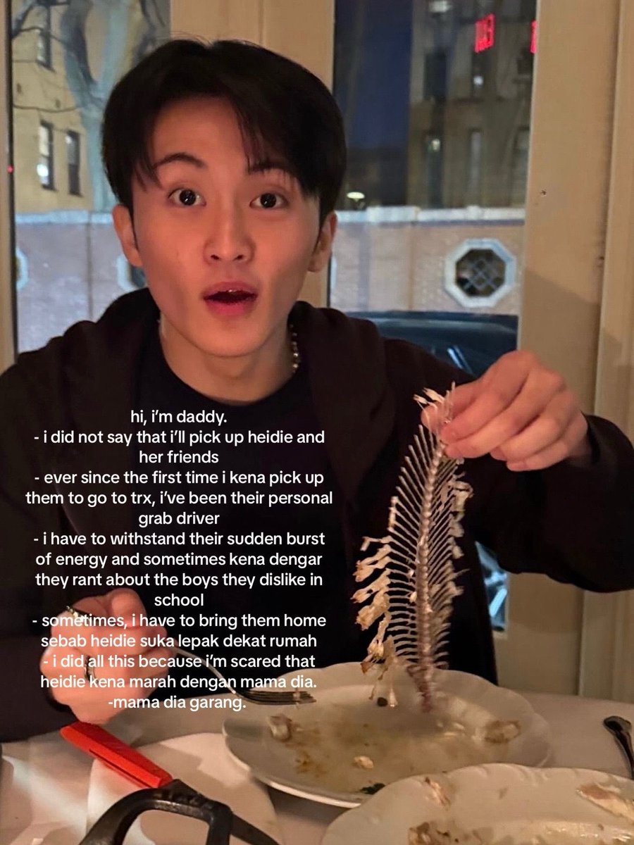 jenomanticized's tweet photo. girl dad duty 

— mark lee few tweets au 

from on the altar https://t.co/8N9EB2fRgX