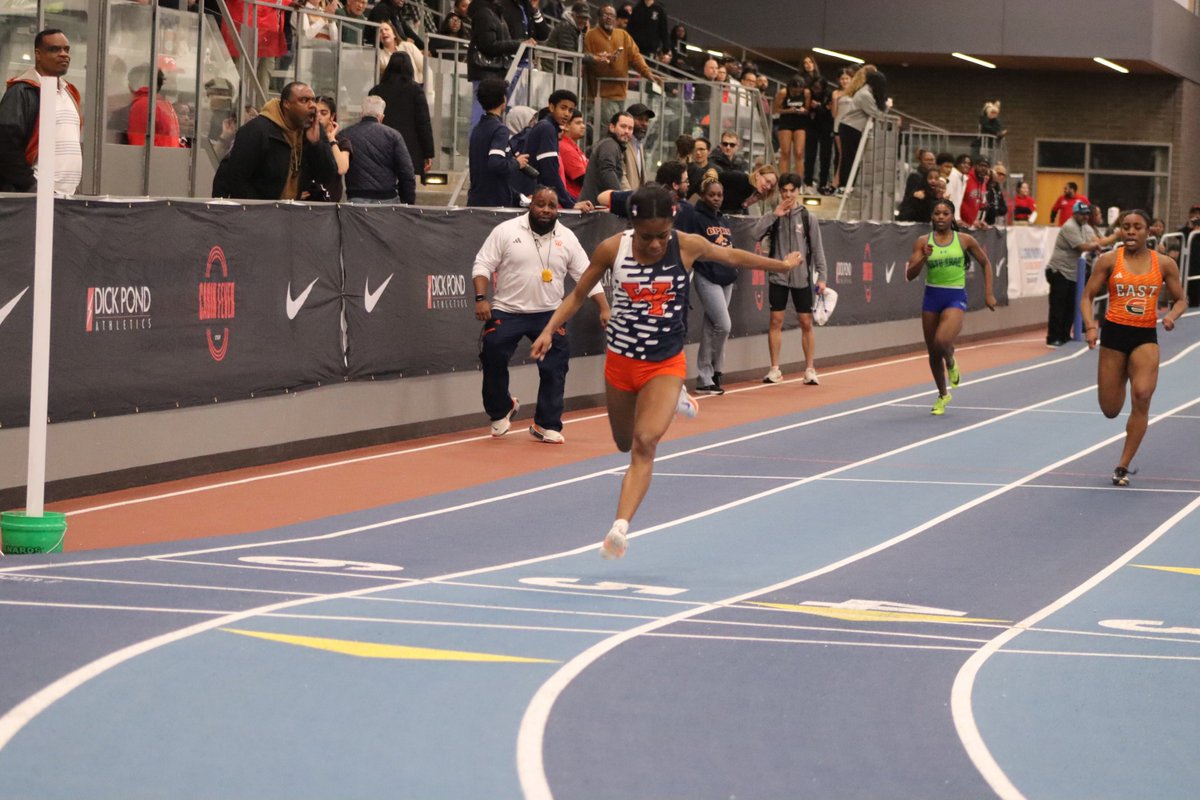 23.95

What is in the water of our 200m runners?!?! Angelena Bullocks of Whitney Young tops Mariyah Robinson’s flat track 24.32 with a 23.95 performance!!! Third fastest time in Illinois History behind Morolake Akinosun and Aaliyah Brown!!