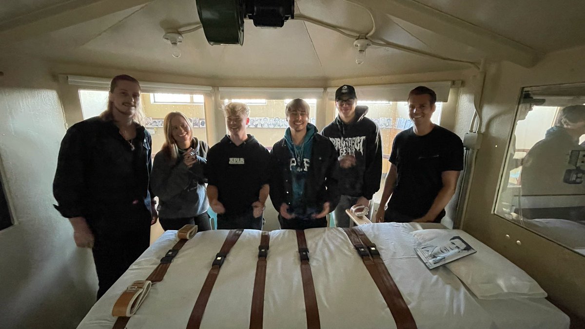 Dakota Laden (@dakotaladen) on Twitter photo In tomorrow’s video we attempt to sleep alone at the Nevada State Prison with <a href="/SamandColby/">Sam and Colby</a> 😱😱😱
This is a crazy one. Each person had their own building for over 4 hours… In tomorrow’s video we attempt to sleep alone at the Nevada State Prison with <a href="/SamandColby/">Sam and Colby</a> 😱😱😱
This is a crazy one. Each person had their own building for over 4 hours…