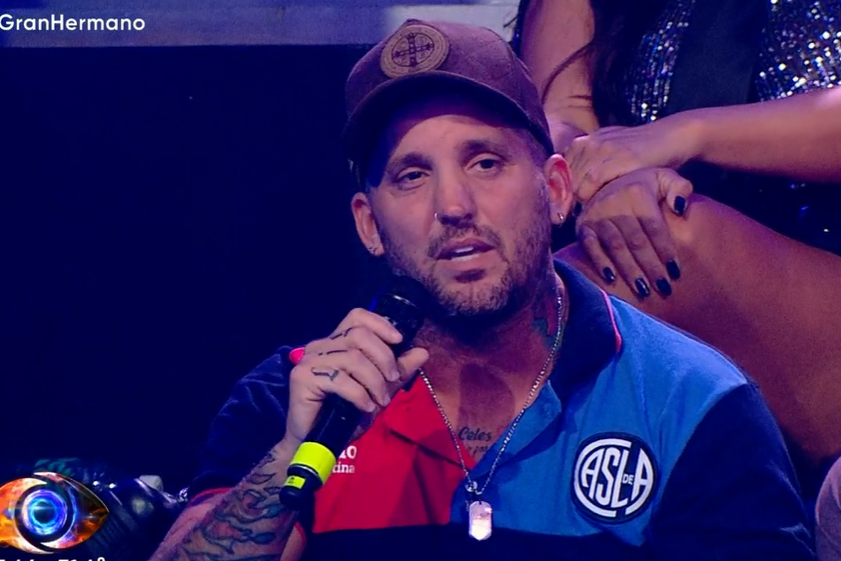 me dió lástima reverdito xq siempre lo matamos acá😭

#Granhermano