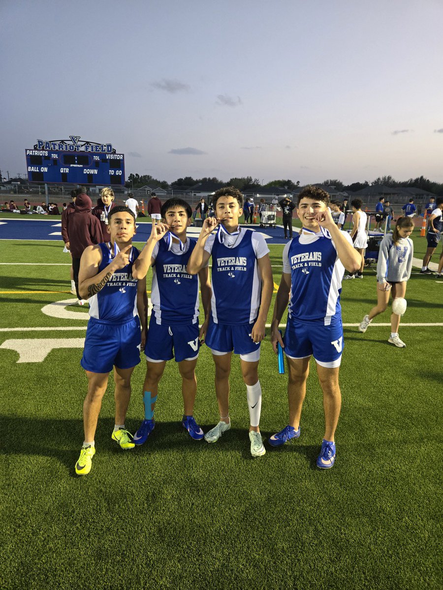 Medal winners from tonight’s sub-varsity track meet on campus!!!
#weruntrack