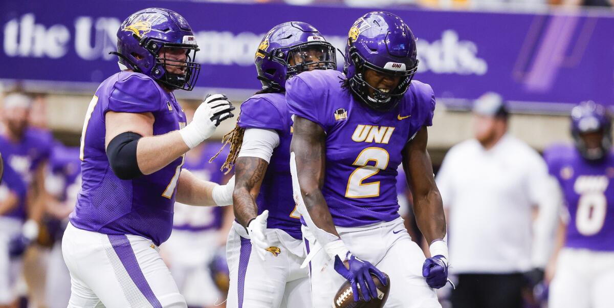 Noah Daniel (@noahdaniel_3) on Twitter photo #AGTG After a great Junior Day and talk with <a href="/CoachHupke/">Sean Hupke</a> Iβm blessed to say I have received my fourth D1 offer from the University of Northern Iowa <a href="/Coach_McCourt/">Michael McCourt</a> <a href="/AllenTrieu/">Allen Trieu</a> <a href="/UNI_CoachSmith/">Coach Al Smith</a> <a href="/UNIFootball/">UNI Football</a> <a href="/snikmoser/">Nik Moser</a> <a href="/Jellen7/">Jerry Ellendson</a> #AGTG After a great Junior Day and talk with <a href="/CoachHupke/">Sean Hupke</a> Iβm blessed to say I have received my fourth D1 offer from the University of Northern Iowa <a href="/Coach_McCourt/">Michael McCourt</a> <a href="/AllenTrieu/">Allen Trieu</a> <a href="/UNI_CoachSmith/">Coach Al Smith</a> <a href="/UNIFootball/">UNI Football</a> <a href="/snikmoser/">Nik Moser</a> <a href="/Jellen7/">Jerry Ellendson</a>