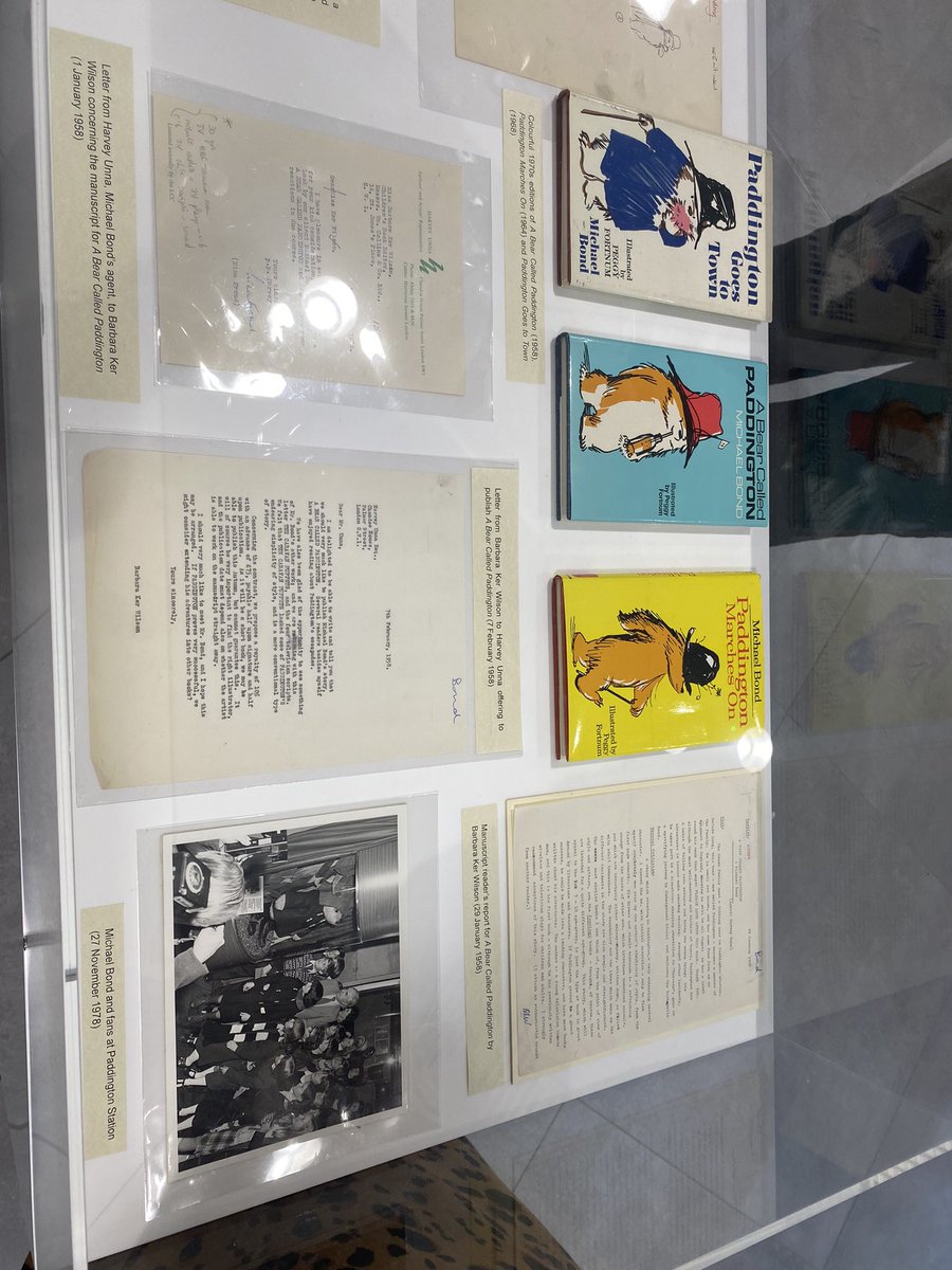 <a href="/MissD_HT/">Laura Davidson</a> had a lovely time representing our school at the opening of the <a href="/HarperCollinsUK/">HarperCollinsUK</a> site in Robroyston. Looking forward to working in #partnership with the team. <a href="/MissD_HT/">Laura Davidson</a> also enjoyed a site tour, had a lovely chat with @SarahTheDuchess &amp; saw some Paddington archives. 📕